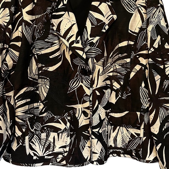 Chico’s Silk Floral Embroidered Leaf Print Blazer Vanity Size 3/US XL - Picture 3 of 9